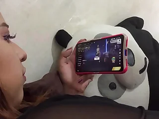 Apostandole a mi amiga perrita