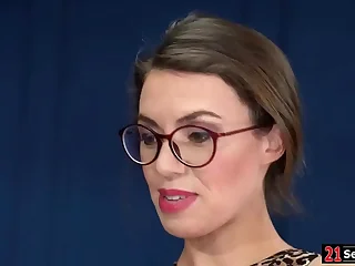 Big tit milf trainer blowjobs pupil