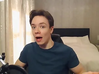 Hot Young British Guy Reads and Reacts in all directions Porn Video Comments